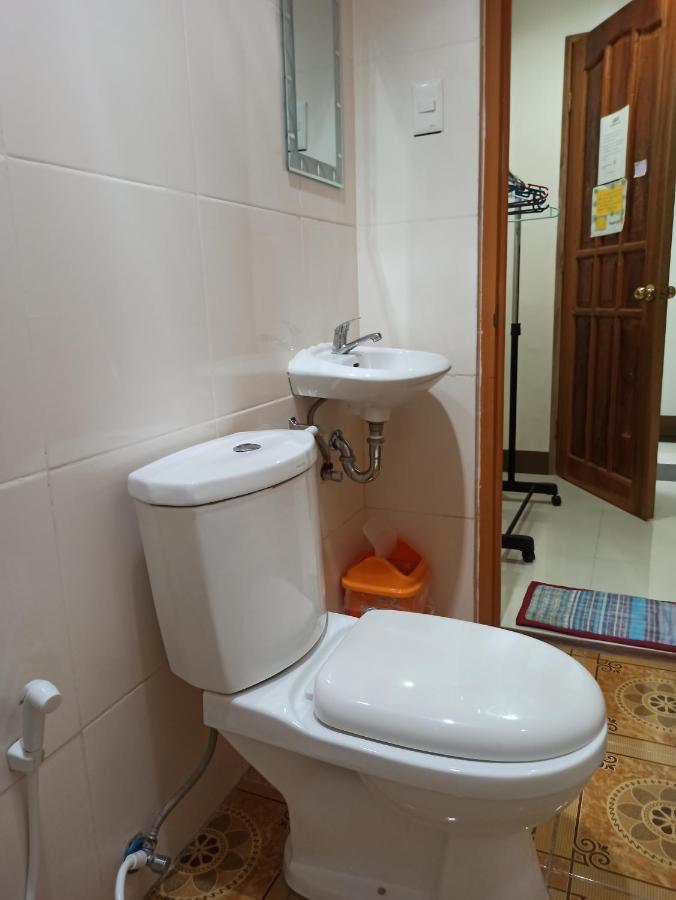 Junie Pension House Moalboal Kültér fotó