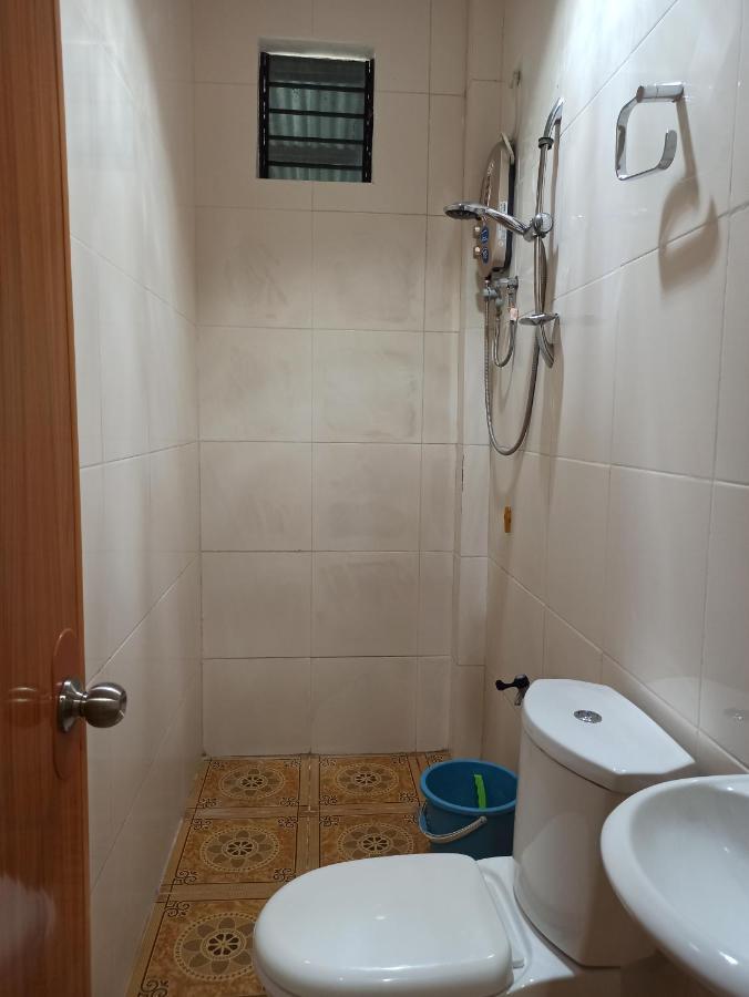 Junie Pension House Moalboal Kültér fotó
