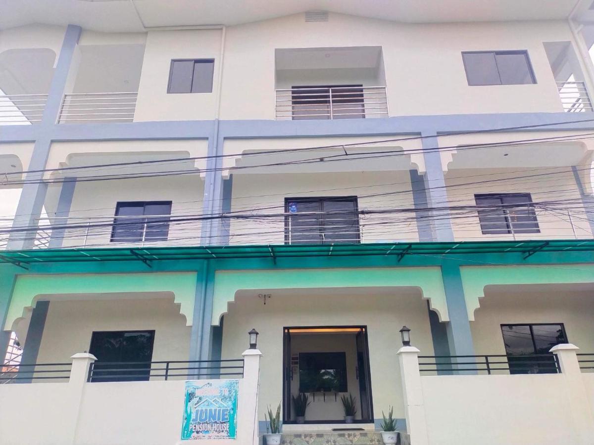 Junie Pension House Moalboal Kültér fotó